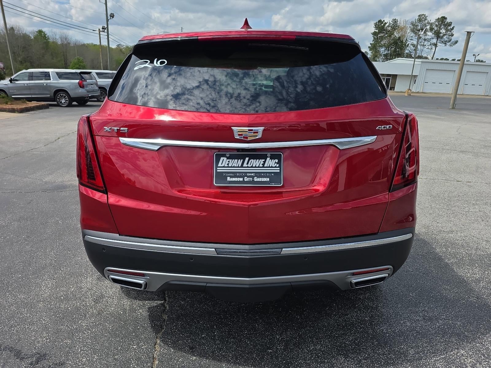 2026 Cadillac XT5 FWD Premium Luxury