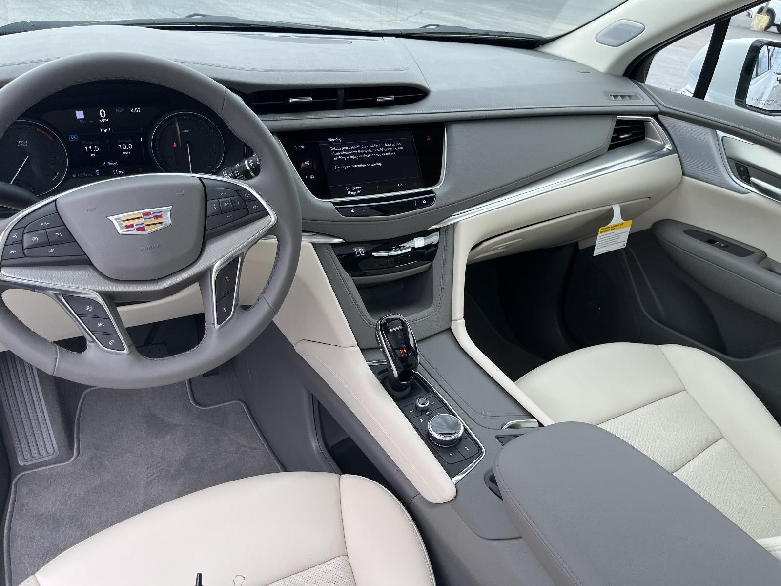 2026 Cadillac XT5 FWD Premium Luxury