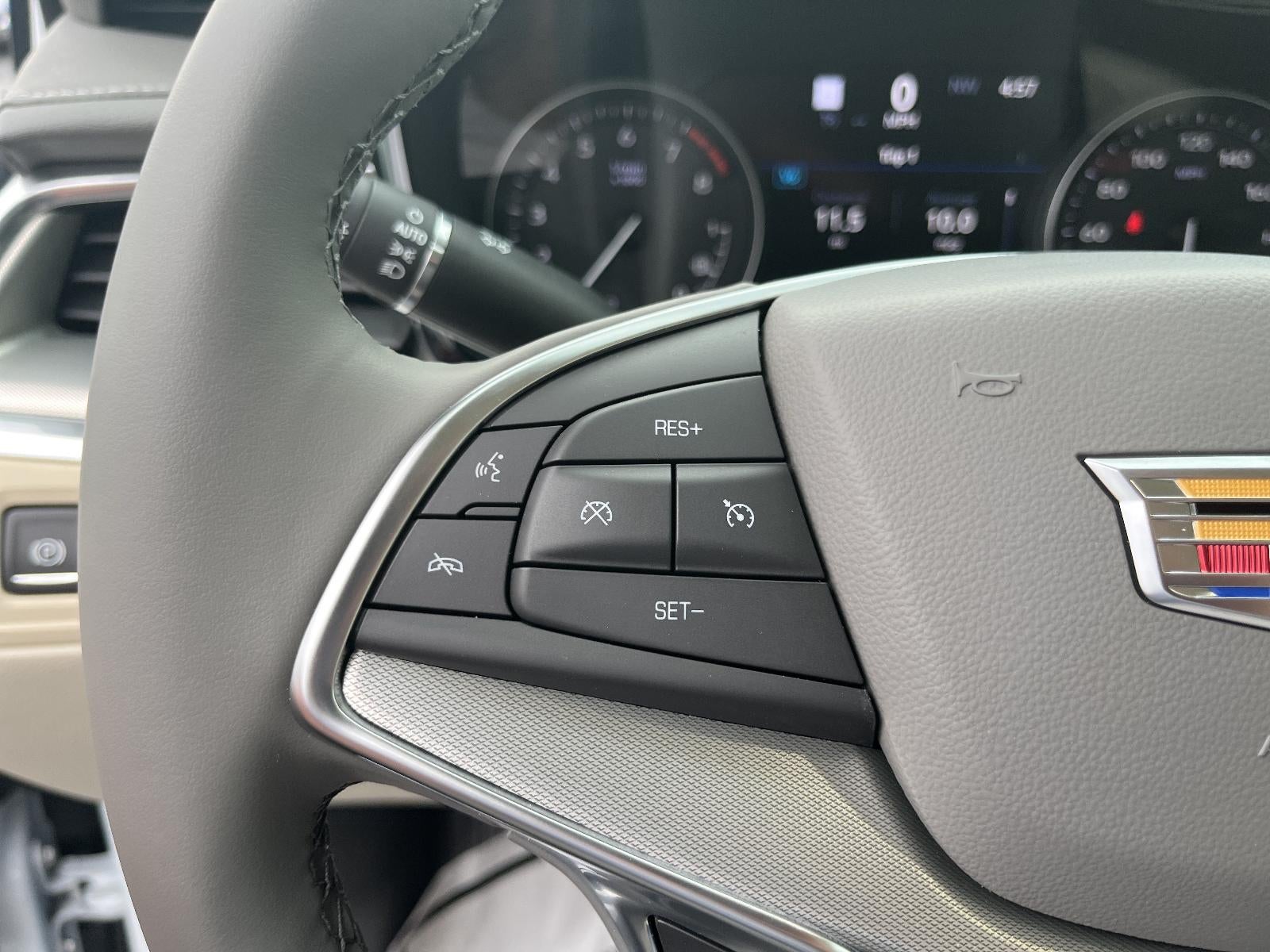 2026 Cadillac XT5 FWD Premium Luxury