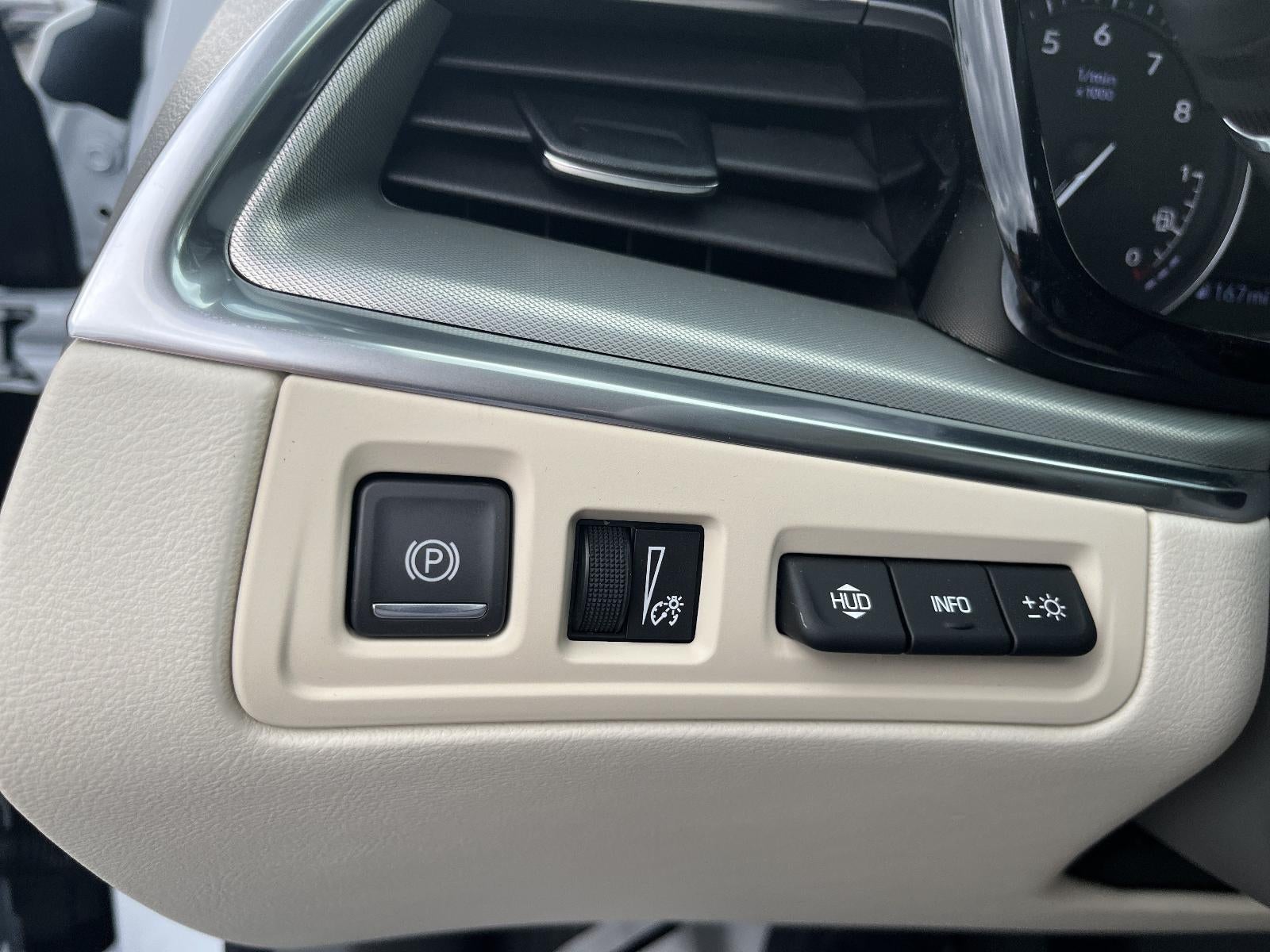 2026 Cadillac XT5 FWD Premium Luxury