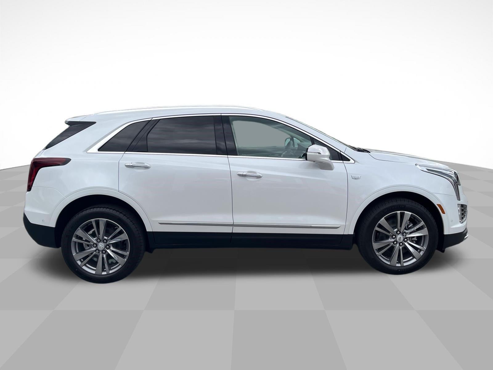 2026 Cadillac XT5 FWD Premium Luxury