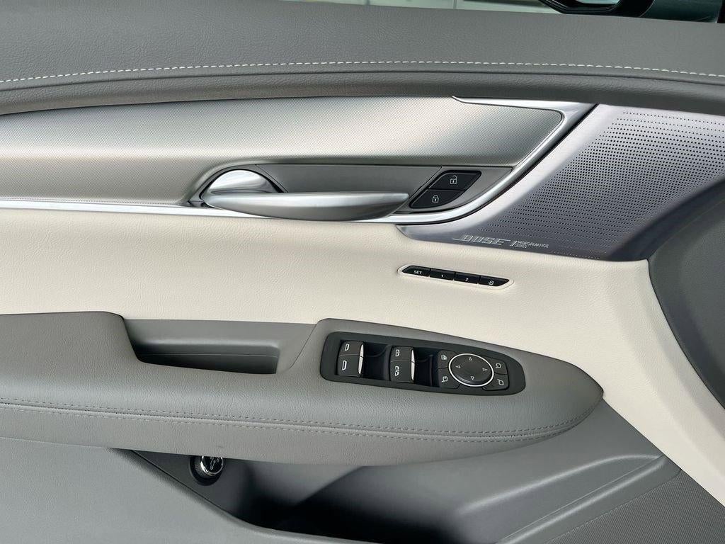 2025 Cadillac XT5 FWD Premium Luxury