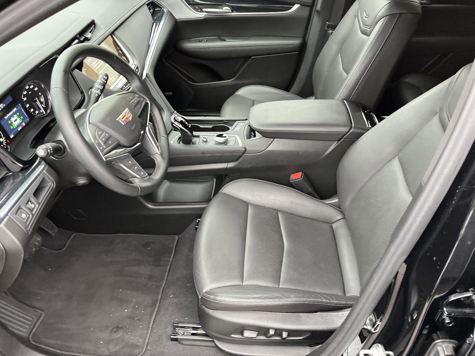 2025 Cadillac XT5 AWD Premium Luxury