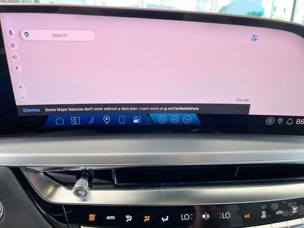 2025 Cadillac LYRIQ Sport