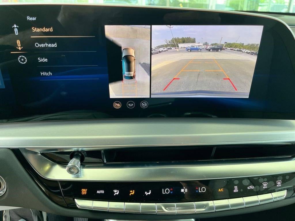 2025 Cadillac LYRIQ Sport