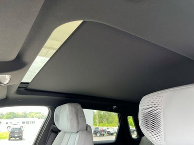 2025 Cadillac LYRIQ Sport