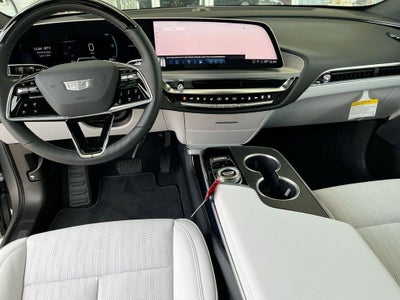 2025 Cadillac LYRIQ Sport