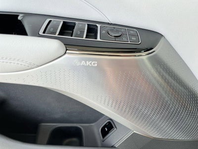 2025 Cadillac LYRIQ Sport