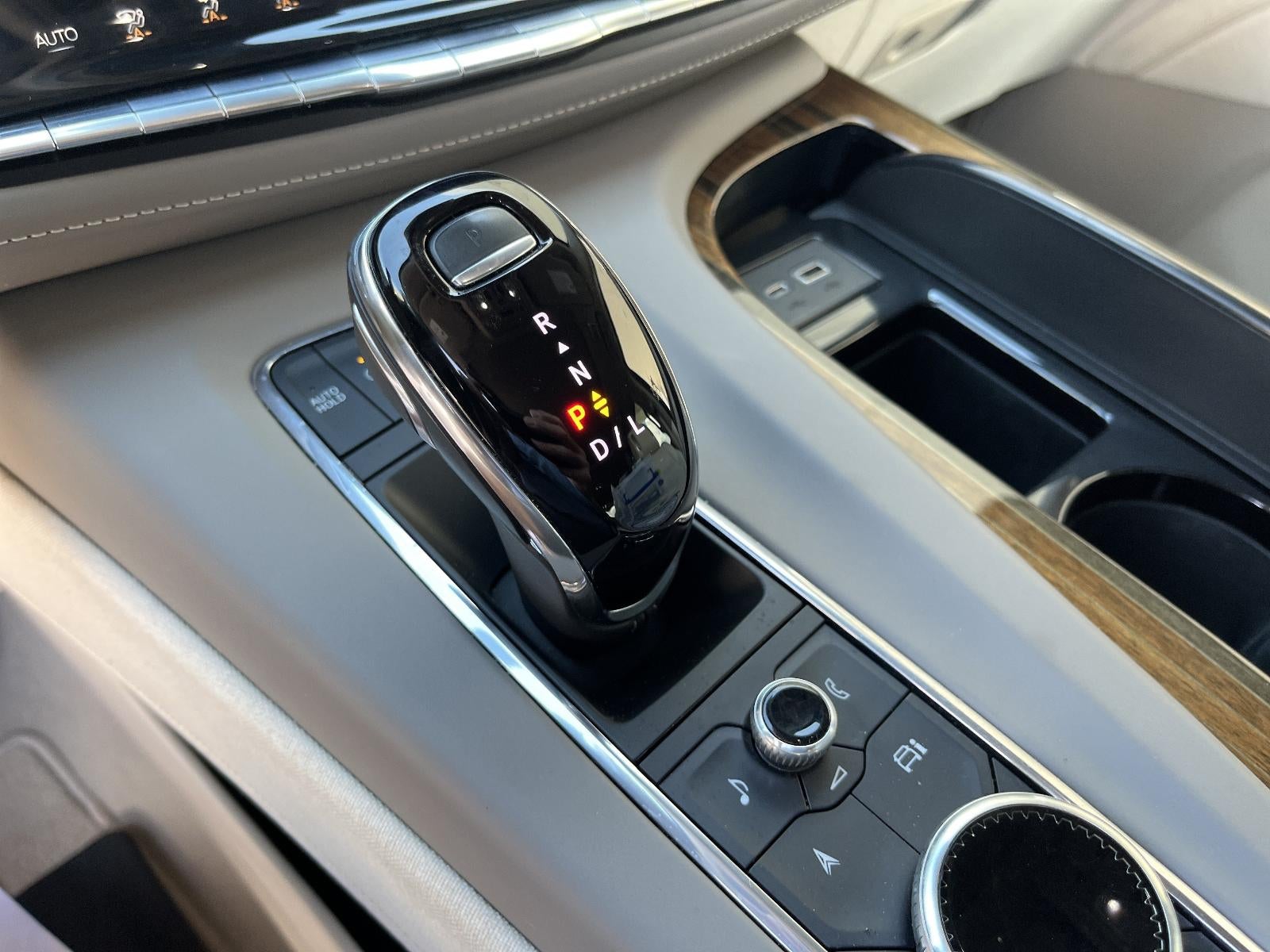 2023 Cadillac Escalade 4WD Premium Luxury Platinum
