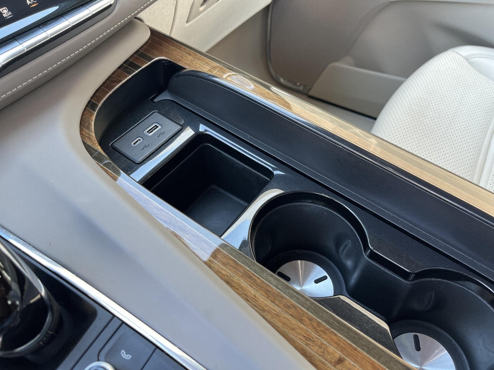 2023 Cadillac Escalade 4WD Premium Luxury Platinum