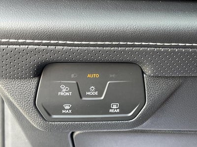 2024 Volkswagen Atlas Cross Sport 2.0T SE