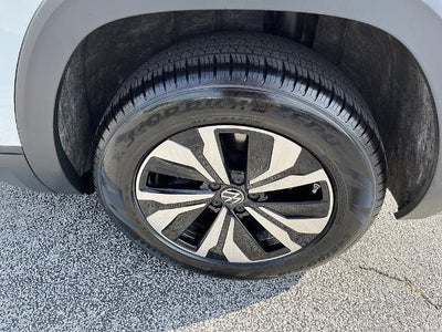 2024 Volkswagen Atlas Cross Sport 2.0T SE