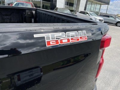 2022 Chevrolet Silverado 1500 Custom Trail Boss