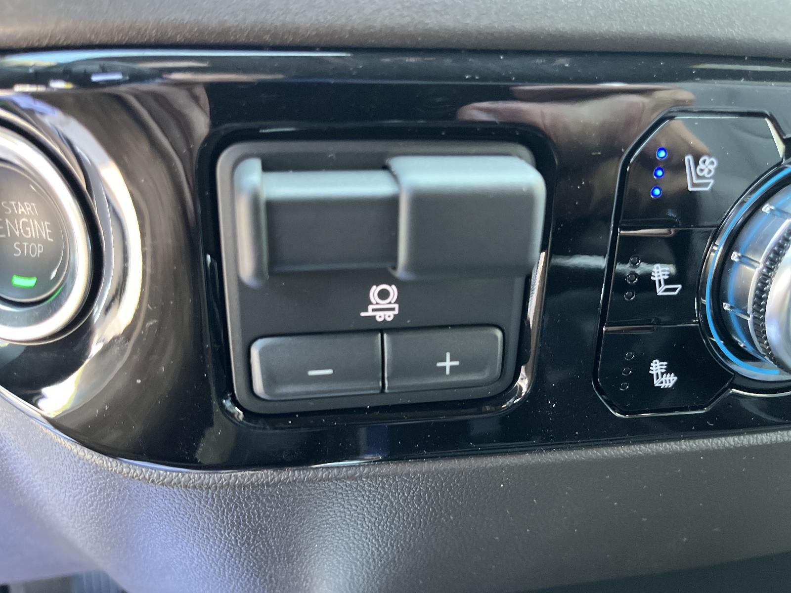 2026 GMC Sierra 1500 SLT - Photo 19