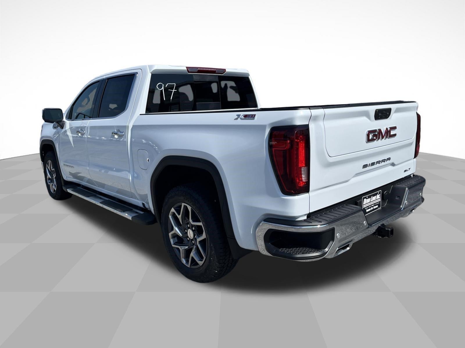 2026 GMC Sierra 1500 SLT - Photo 7