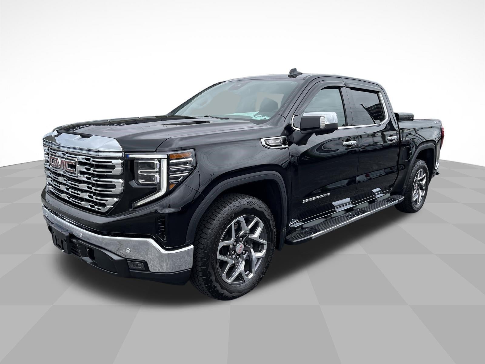 2024 GMC Sierra 4WD Crew Cab Short Box SLT's photo