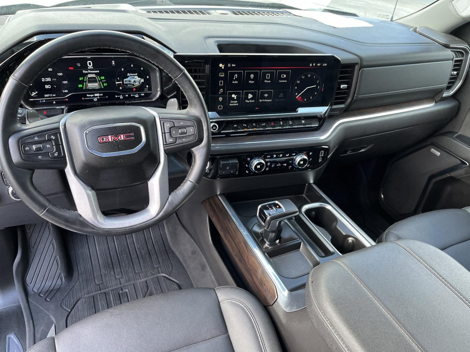 2024 GMC Sierra 1500 SLT