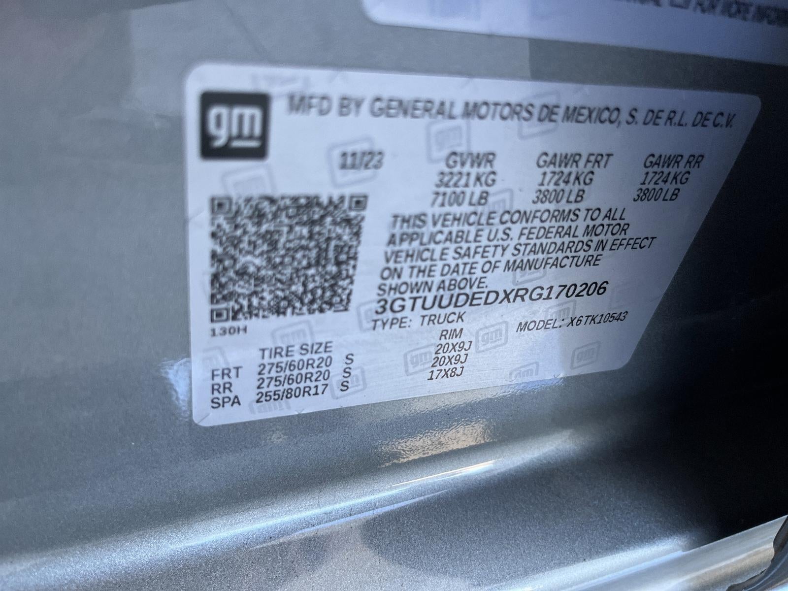 2024 GMC Sierra 1500 SLT