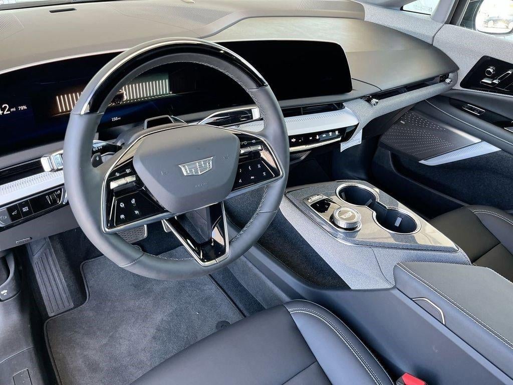 2025 Cadillac OPTIQ Luxury