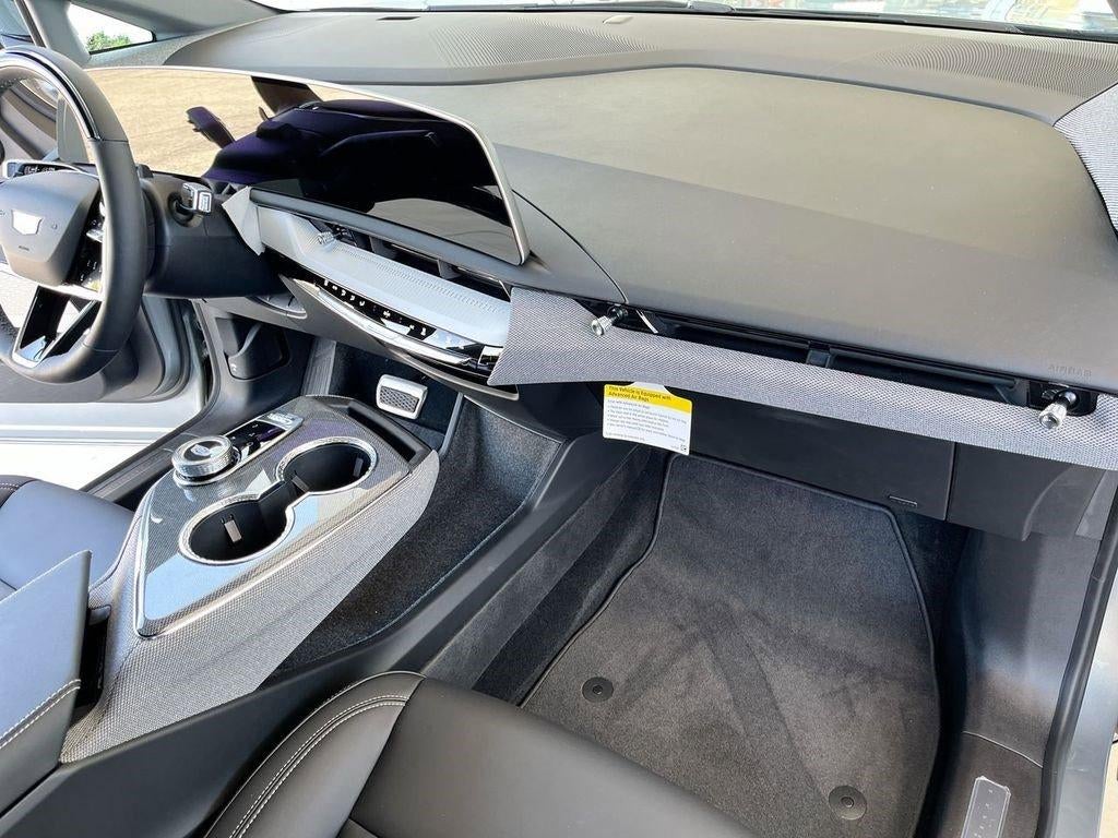 2025 Cadillac OPTIQ Luxury