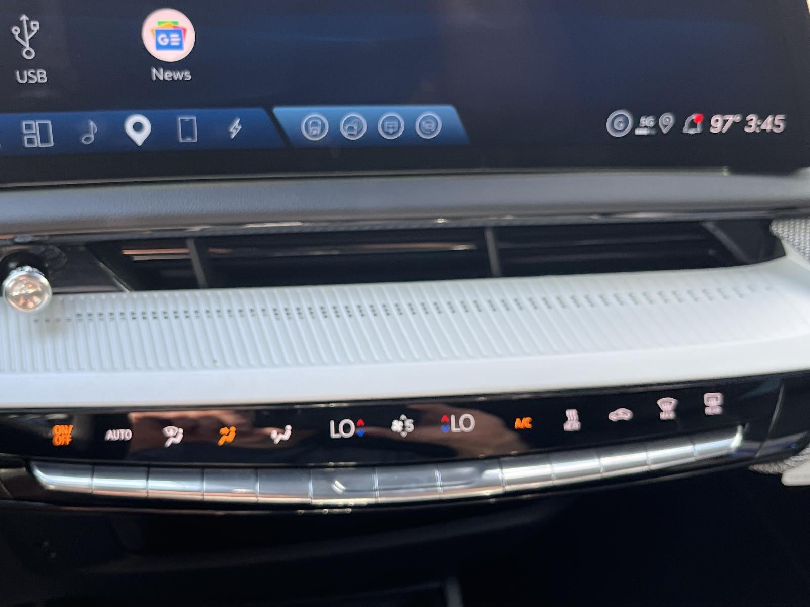 2026 Cadillac OPTIQ Premium Sport