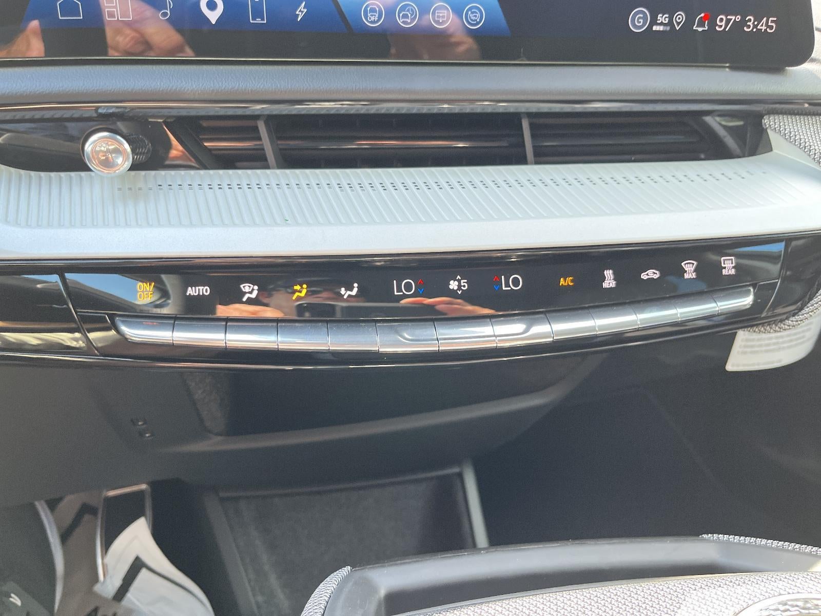 2026 Cadillac OPTIQ Premium Sport
