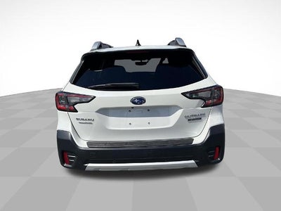 2022 Subaru Outback Touring