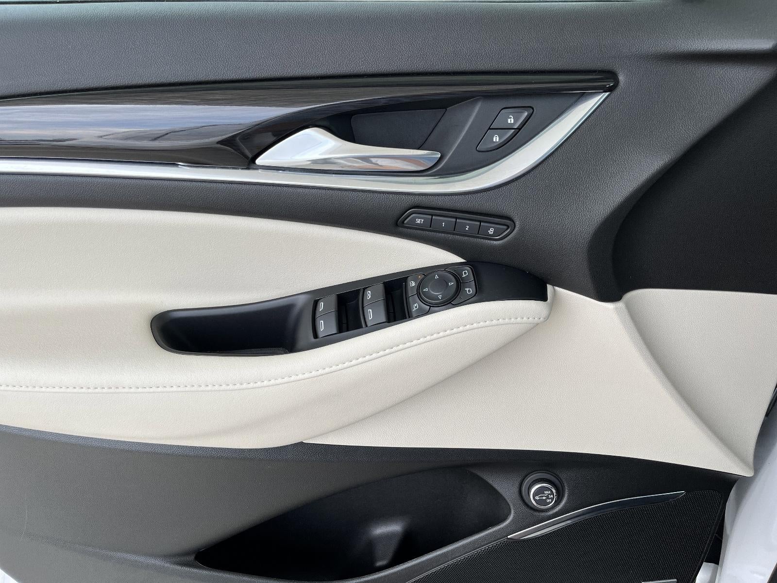 2023 Buick Enclave Premium