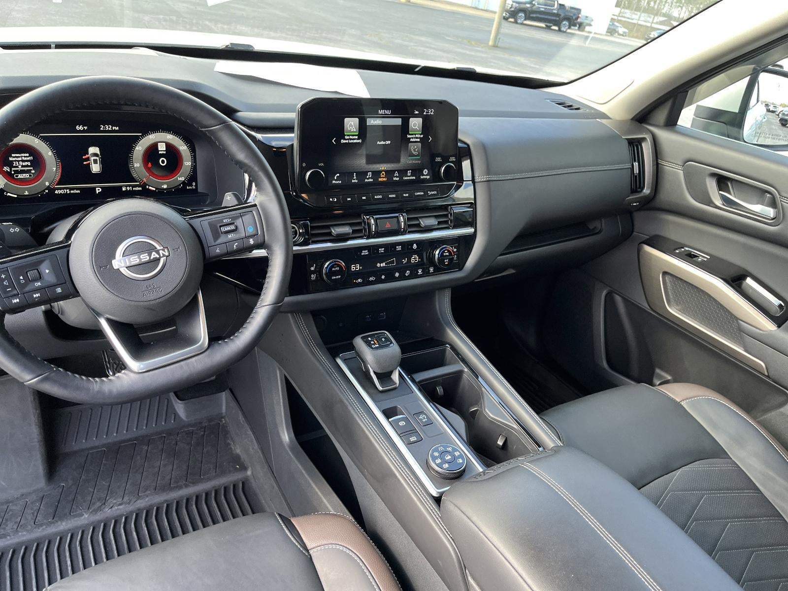 2023 Nissan Pathfinder Platinum