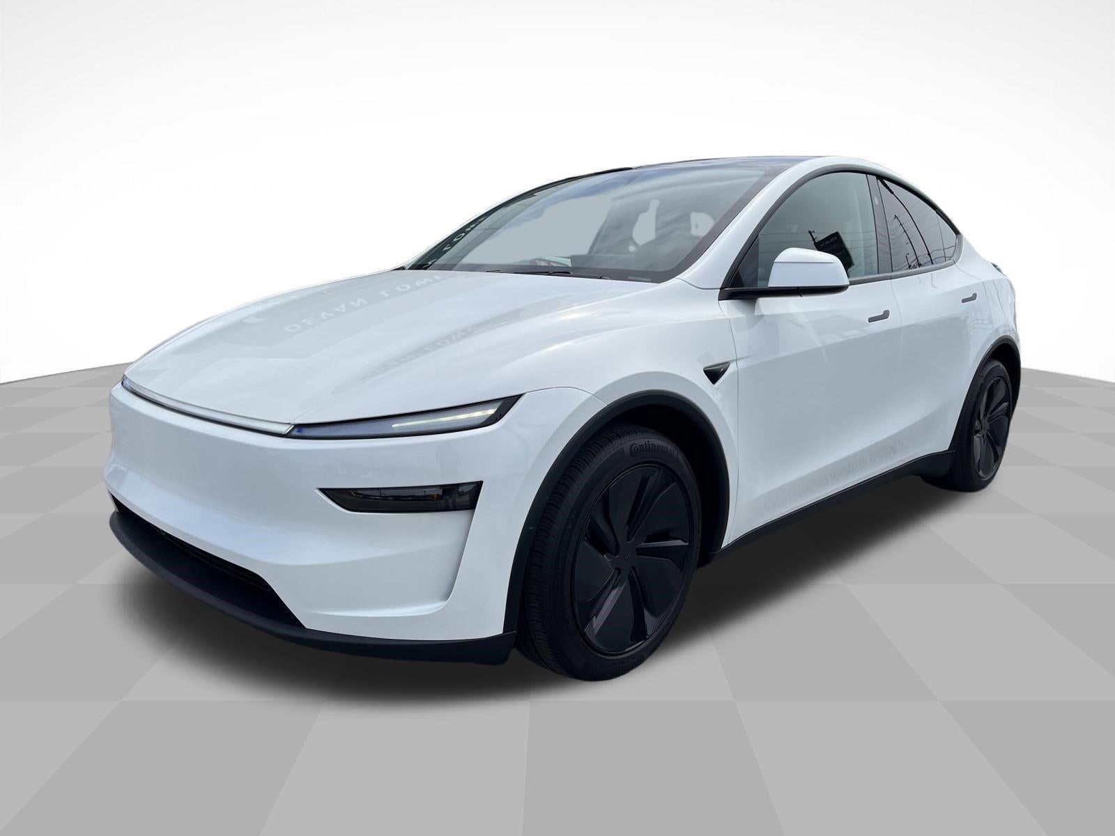 2026 Tesla Model Y 4DR AWD
