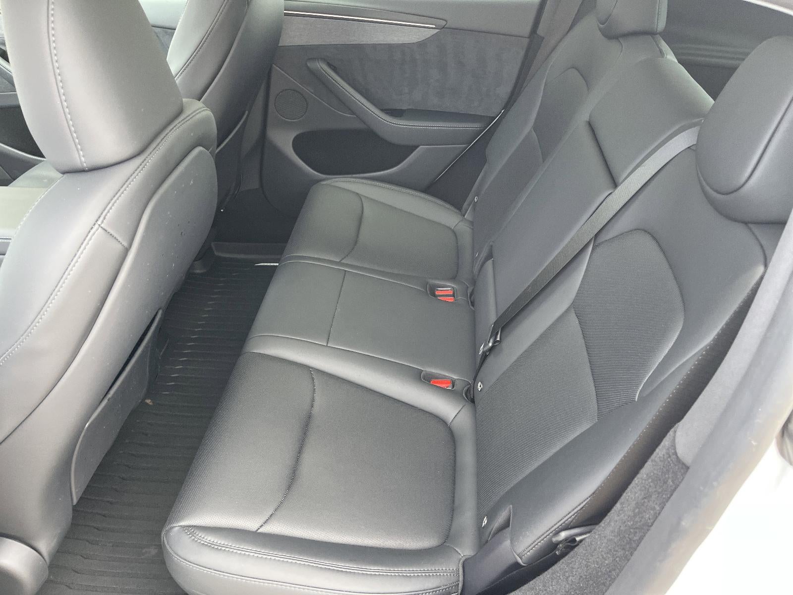 2026 Tesla Model Y 4DR AWD